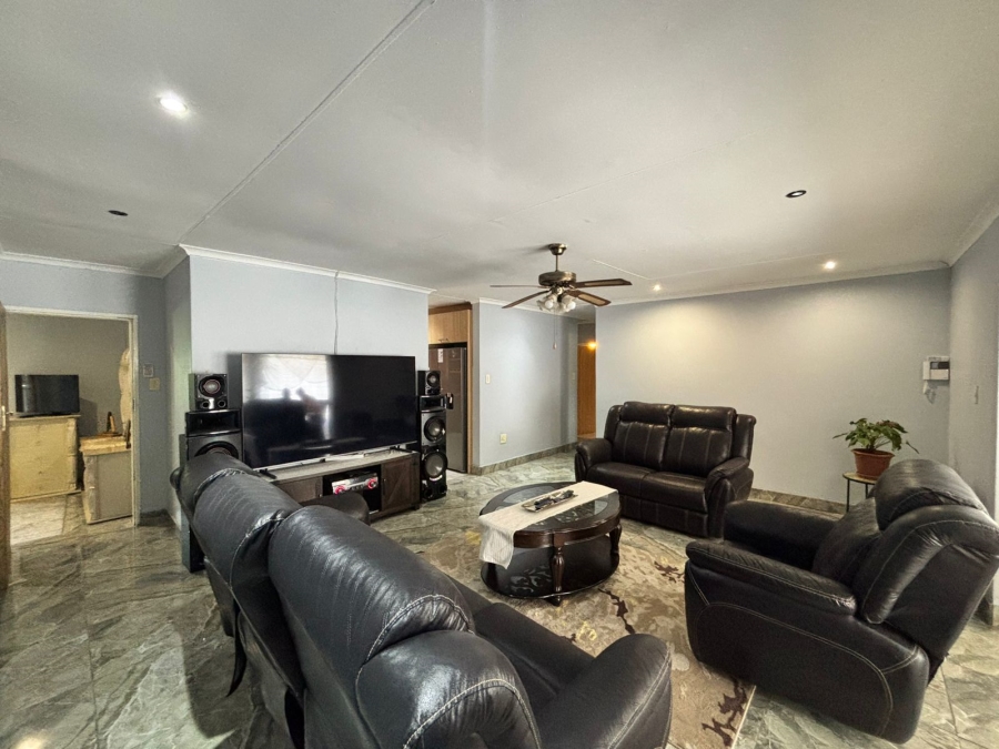 3 Bedroom Property for Sale in Parys Free State